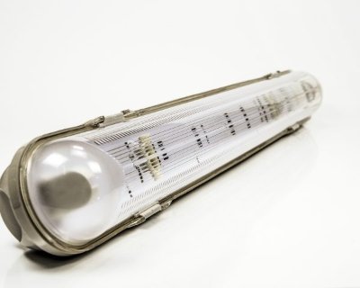 VODOTIJESNA LAMPA ZA LED CIJEV T8 1*150CM IP65